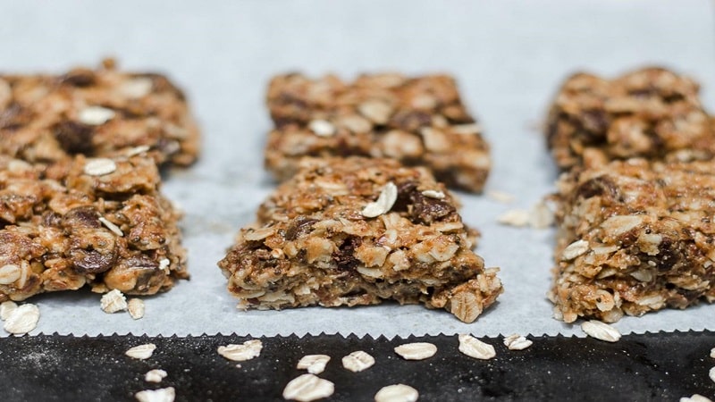 Healthy Snack Bar Recipes for Athletes